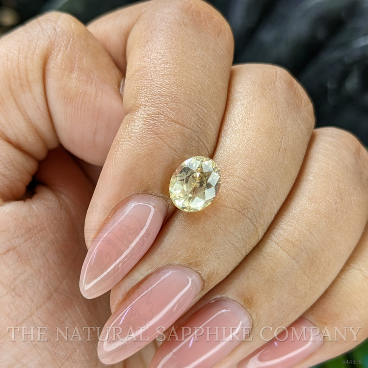 2.48 Ct. Yellow Sapphire from Ceylon (Sri Lanka)