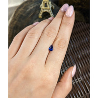 1.37 Ct. Blue Sapphire from Ceylon (Sri Lanka) Life Style