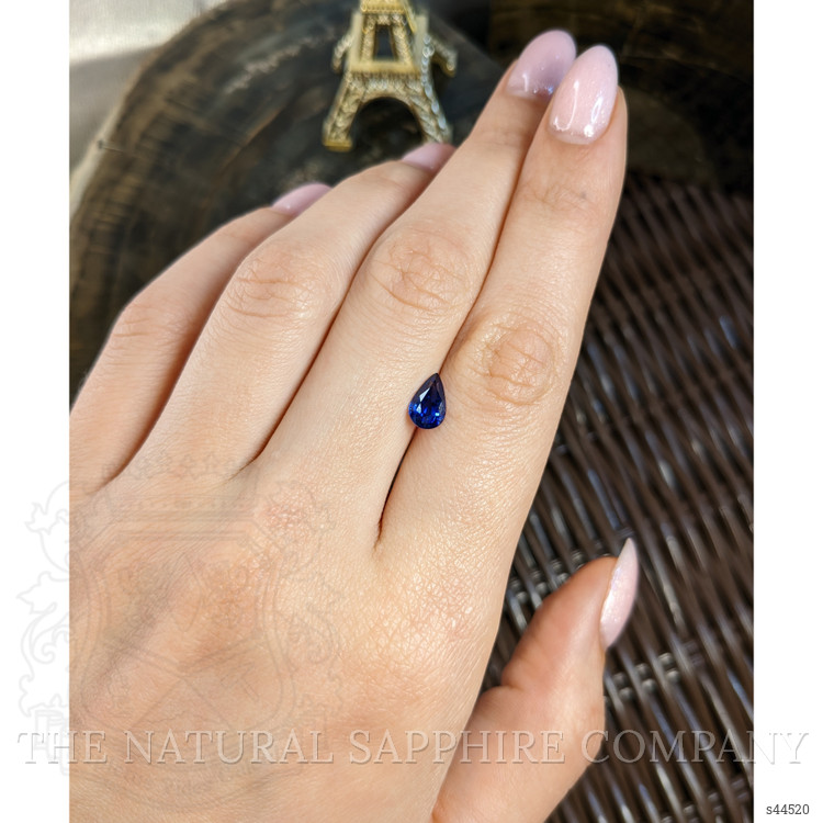 1.37 Ct. Blue Sapphire from Ceylon (Sri Lanka)