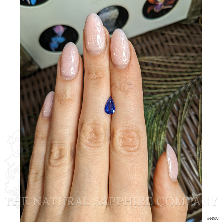 1.38 Ct. Blue Sapphire from Ceylon (Sri Lanka)