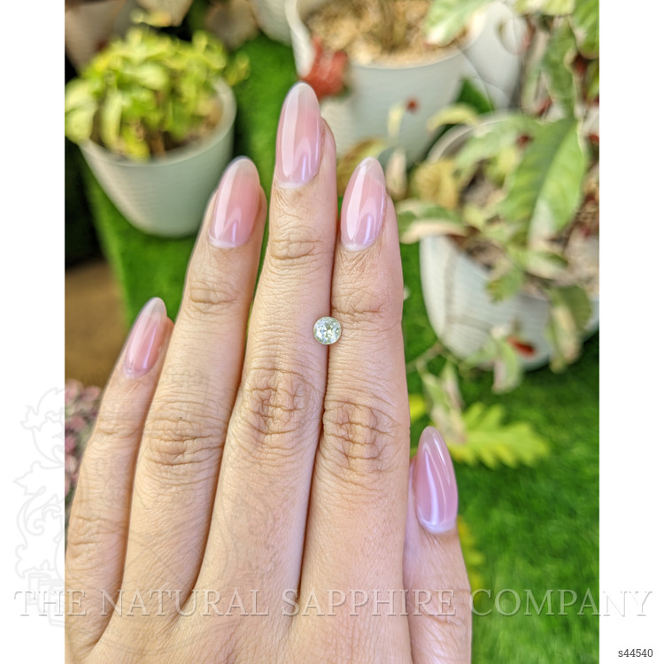 0.42 Ct. Yellow Sapphire from Ceylon (Sri Lanka)