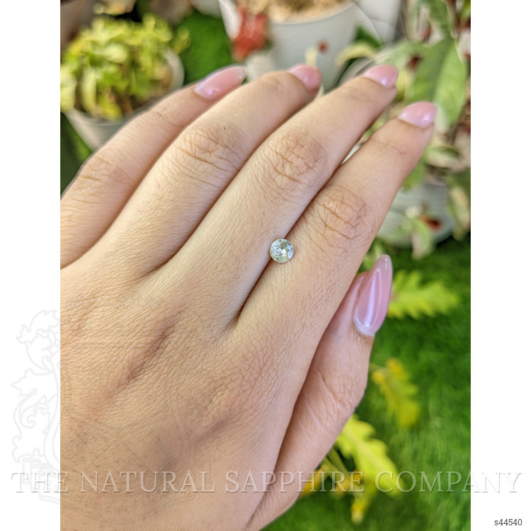 0.42 Ct. Yellow Sapphire from Ceylon (Sri Lanka)