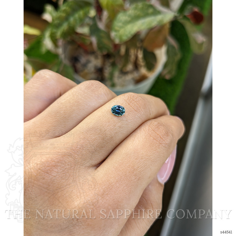 0.65 Ct. Bluish Green Sapphire from Ceylon (Sri Lanka)