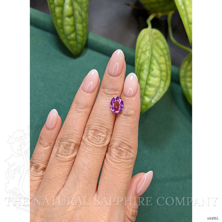 3.01 Ct. Purplish Pink Sapphire from Ceylon (Sri Lanka)