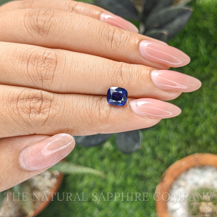 2.35 Ct. Purplish Blue Sapphire from Ceylon (Sri Lanka)