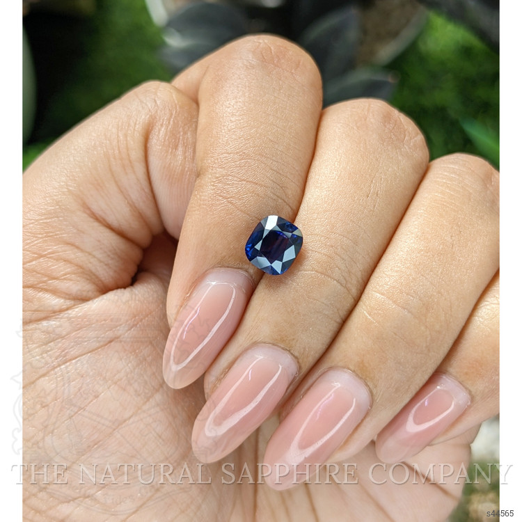 2.35 Ct. Purplish Blue Sapphire from Ceylon (Sri Lanka)
