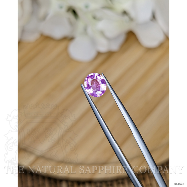1.07 Ct. Purplish Pink Sapphire from Ceylon (Sri Lanka)