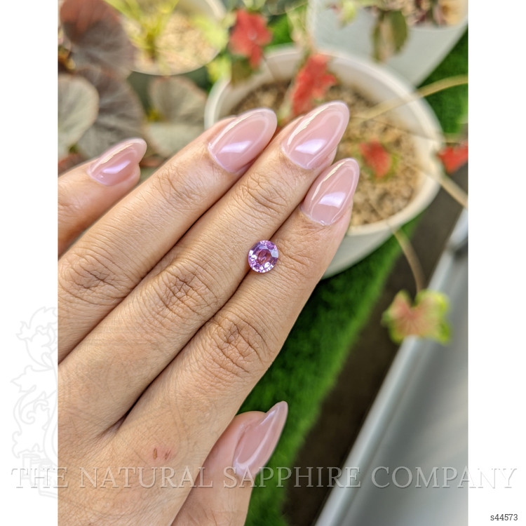 1.07 Ct. Purplish Pink Sapphire from Ceylon (Sri Lanka)