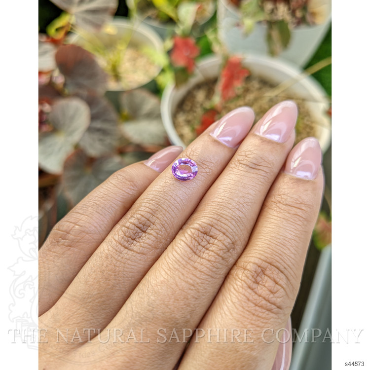 1.07 Ct. Purplish Pink Sapphire from Ceylon (Sri Lanka)