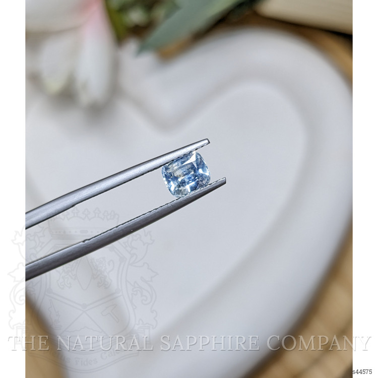 1.04 Ct. Blue Sapphire from Ceylon (Sri Lanka)