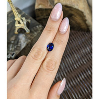 3.24 Ct. Blue Sapphire from Ceylon (Sri Lanka) Life Style