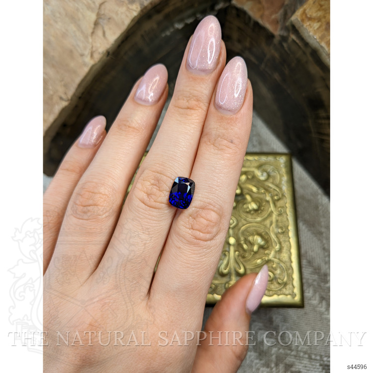 4.56 Ct. Blue Sapphire from Ceylon (Sri Lanka)