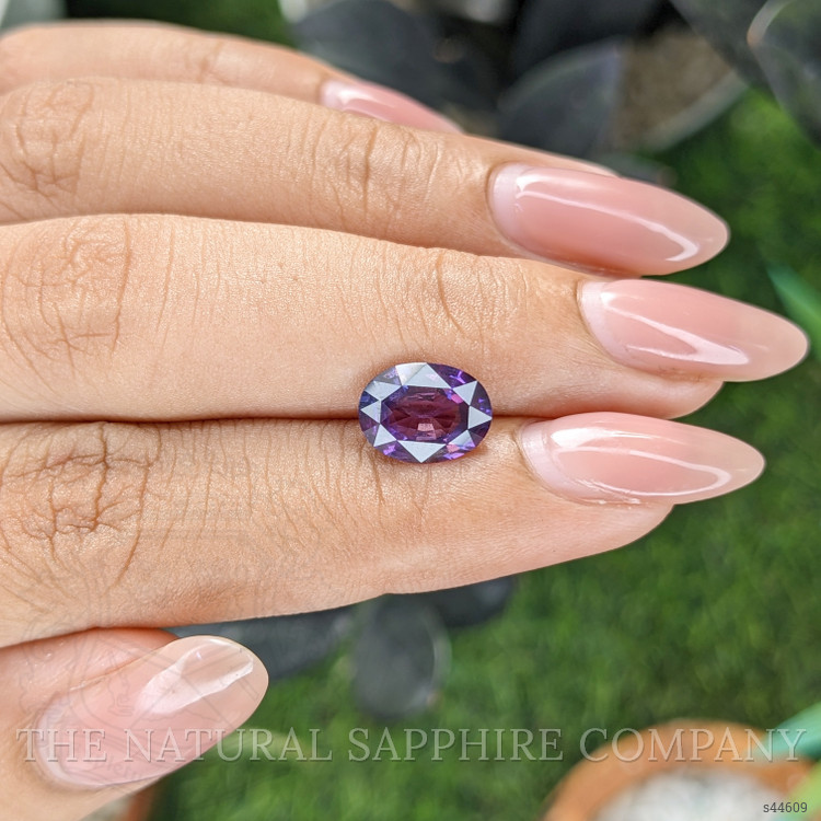 2.51 Ct. Pinkish Purple Sapphire from Ceylon (Sri Lanka)