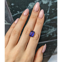 5.57 Ct. Purple Sapphire from Madagascar Life Style