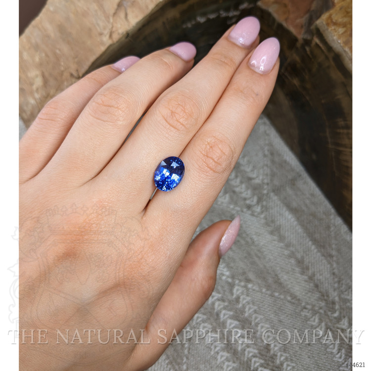 7.57 Ct. Blue Sapphire from Ceylon (Sri Lanka)