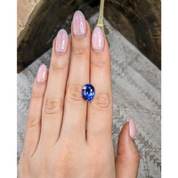 7.57 Ct. Blue Sapphire from Ceylon (Sri Lanka) Life Style