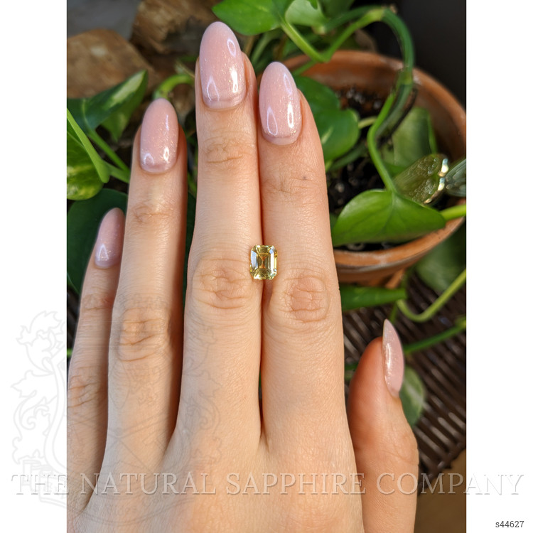 2.26 Ct. Yellow Sapphire from Ceylon (Sri Lanka)