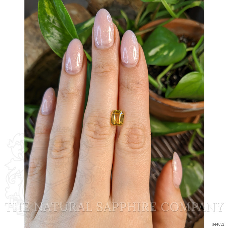2.54 Ct. Yellow Sapphire from Ceylon (Sri Lanka)