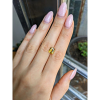 2.55 Ct. Yellow Sapphire from Ceylon (Sri Lanka) Life Style