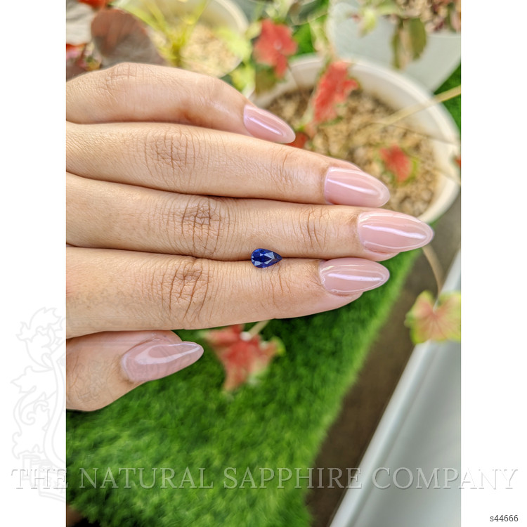 0.99 Ct. Blue Sapphire from Ceylon (Sri Lanka)
