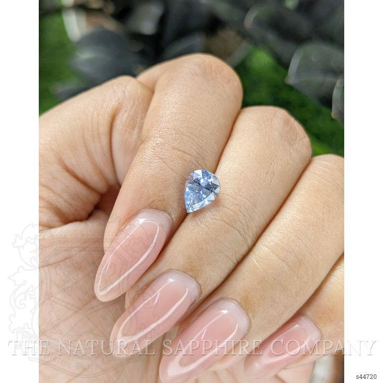 1.61 Ct. Blue Sapphire from Ceylon (Sri Lanka)