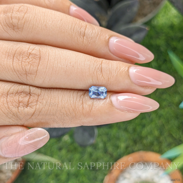 1.01 Ct. Blue Sapphire from Ceylon (Sri Lanka)