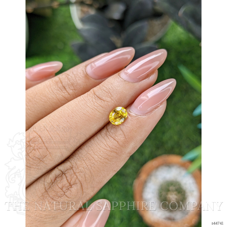 0.89 Ct. Yellow Sapphire from Ceylon (Sri Lanka)