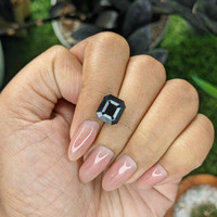 5.48 Ct. Bluish Green Sapphire from Madagascar Life Style