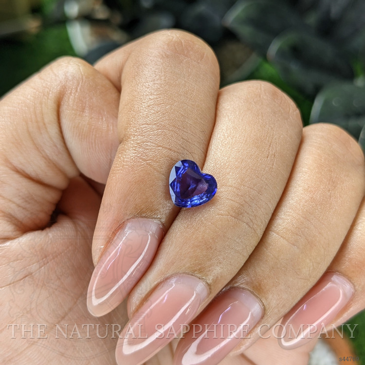 1.52 Ct. Purplish Blue Sapphire from Tanzania