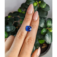 5.08 Ct. Blue Sapphire from Ceylon (Sri Lanka) Life Style