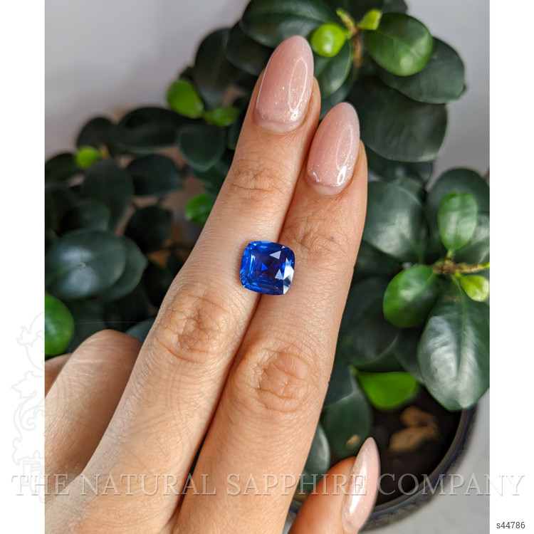 5.08 Ct. Blue Sapphire from Ceylon (Sri Lanka)