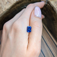 3.58 Ct. Blue Sapphire from Ceylon (Sri Lanka) Life Style