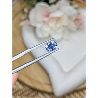 1.75 Ct. Blue Sapphire from Ceylon (Sri Lanka) Life Style