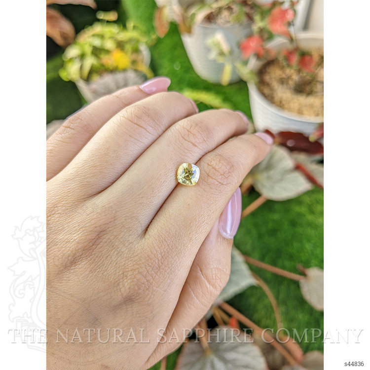 2.02 Ct. Yellow Sapphire from Ceylon (Sri Lanka)