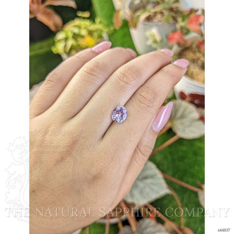 2.05 Ct. Purplish Pink Sapphire from Ceylon (Sri Lanka)