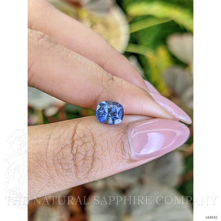 1.86 Ct. Blue Sapphire from Ceylon (Sri Lanka)