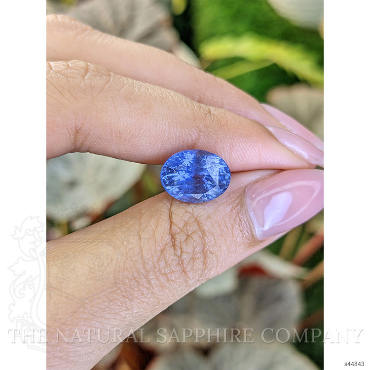 6.27 Ct. Blue Sapphire from Ceylon (Sri Lanka)