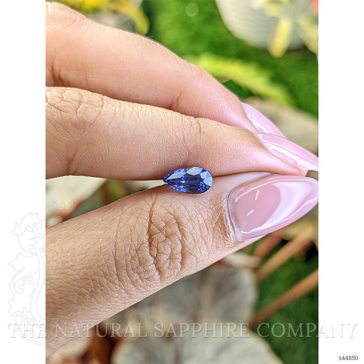 1.27 Ct. Blue Sapphire from Ceylon (Sri Lanka)