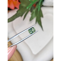 1.58 Ct. Yellowish Green Sapphire from Ceylon (Sri Lanka) Life Style