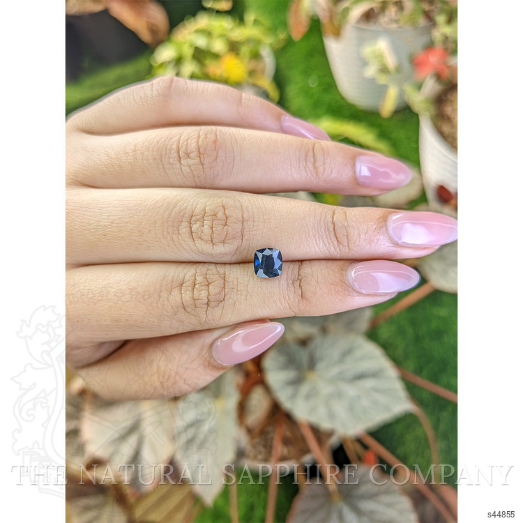 1.93 Ct. Greenish Blue Sapphire from Ceylon (Sri Lanka)