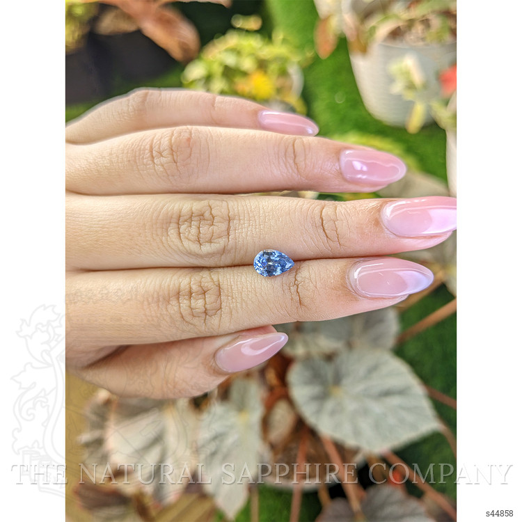 1.76 Ct. Blue Sapphire from Ceylon (Sri Lanka)