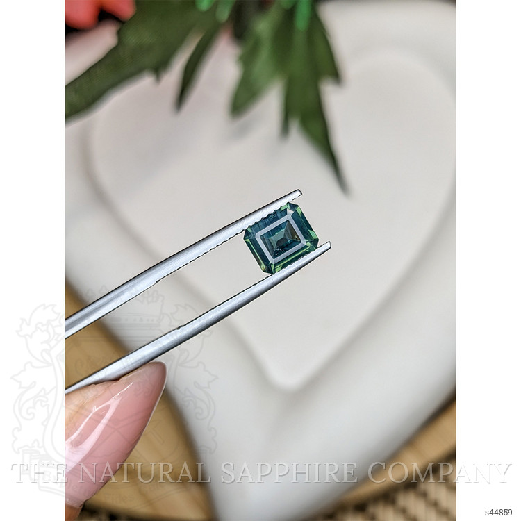 1.70 Ct. Bluish Green Sapphire from Ceylon (Sri Lanka)