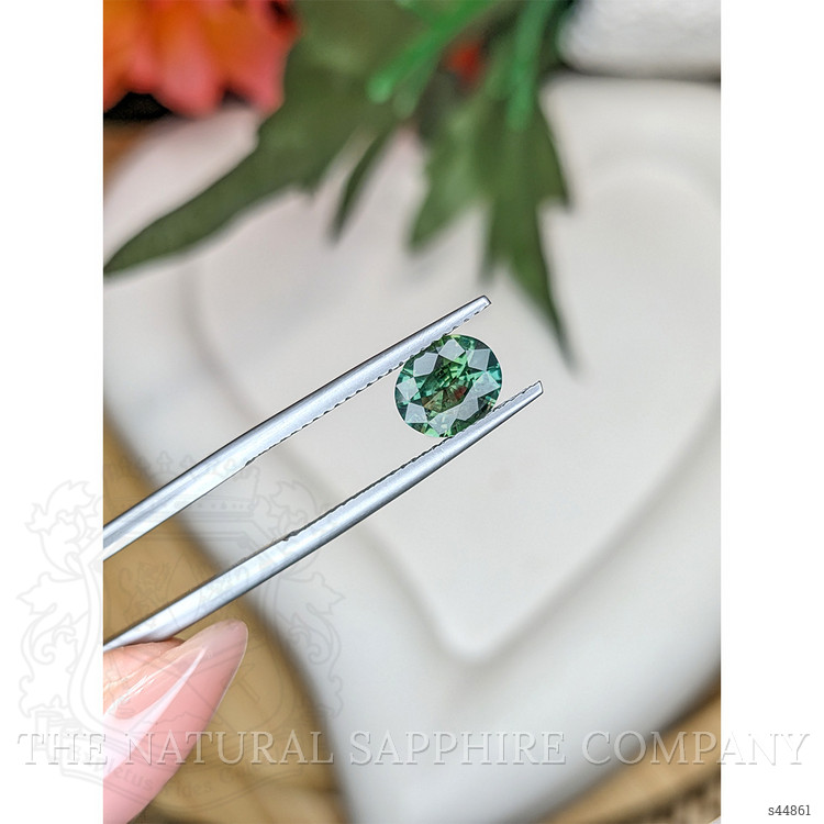 1.22 Ct. Bluish Green Sapphire from Ceylon (Sri Lanka)