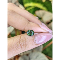 1.39 Ct. Green Sapphire from Ceylon (Sri Lanka) Life Style