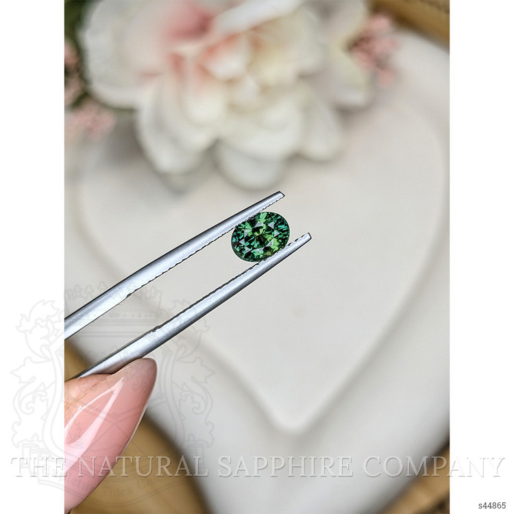 1.13 Ct. Bluish Green Sapphire from Ceylon (Sri Lanka)