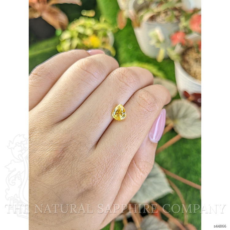2.04 Ct. Yellow Sapphire from Ceylon (Sri Lanka)