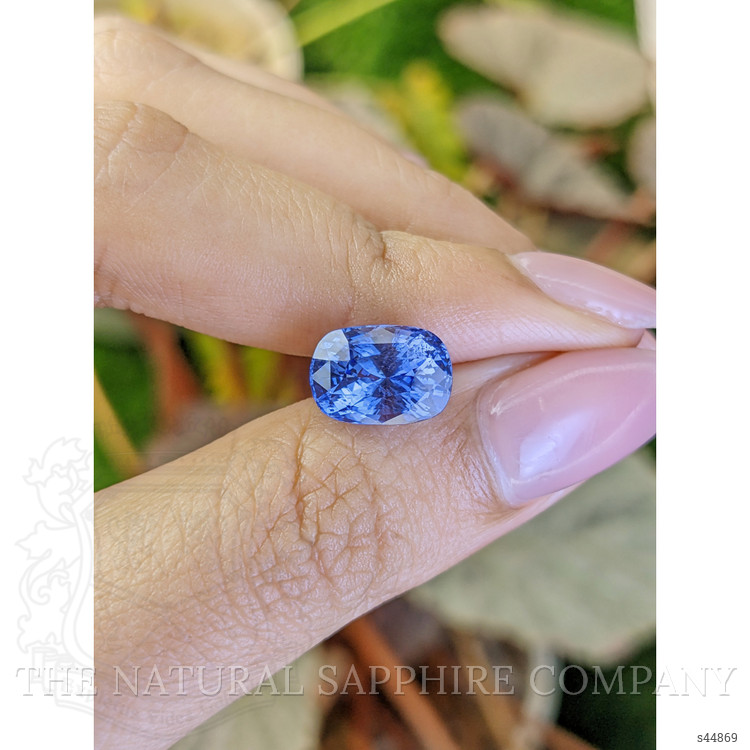 5.06 Ct. Blue Sapphire from Ceylon (Sri Lanka)