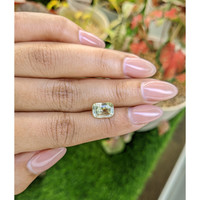 3.51 Ct. Greenish Yellow Sapphire from Ceylon (Sri Lanka) Life Style