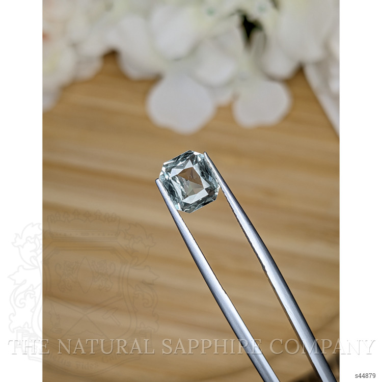 2.26 Ct. Grey Sapphire from Ceylon (Sri Lanka)