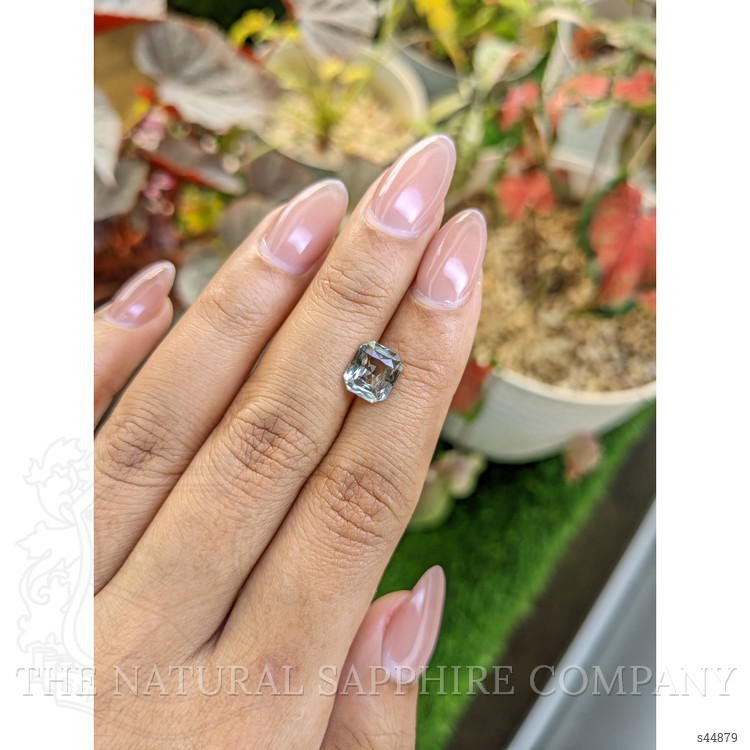 2.26 Ct. Grey Sapphire from Ceylon (Sri Lanka)